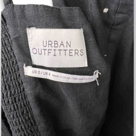 Urban Outfitters UO Straight-Neck Linen Button-Down Jumpsuit Black 0 ~ NWT - Picture 9 of 12